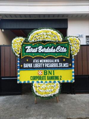 Papan Bunga Duka di Labuh Baru Timur