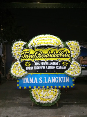 Papan Bunga Duka di Labuh Baru Timur